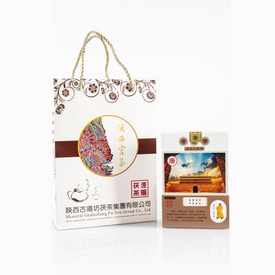 Ausgewählte schwarze Tee-Geschenke aus der Shaanxi Flat-Belly-Tee-Serie mit alten Herstellungstechniken auf der Liste