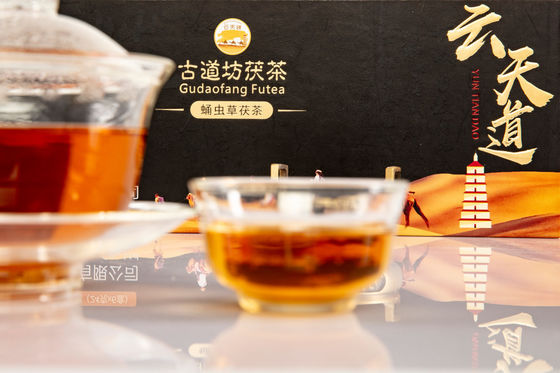 Heißer Chinesischer Entgiftungstee Bio Kräutertee Geeignete Lagerbedingungen Exquisite Geschenkbox Verpackung Bio-Inhalt